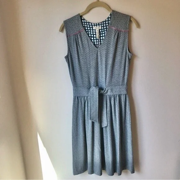 jane tie waist midi dress Gal Meets Glam Jane Navy Tie Waist Midi Dress Size 2